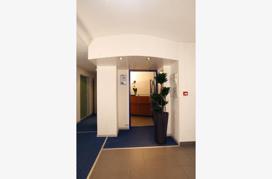Zenitude Hôtel-Résidences Le Mans Novaxis Esterno foto